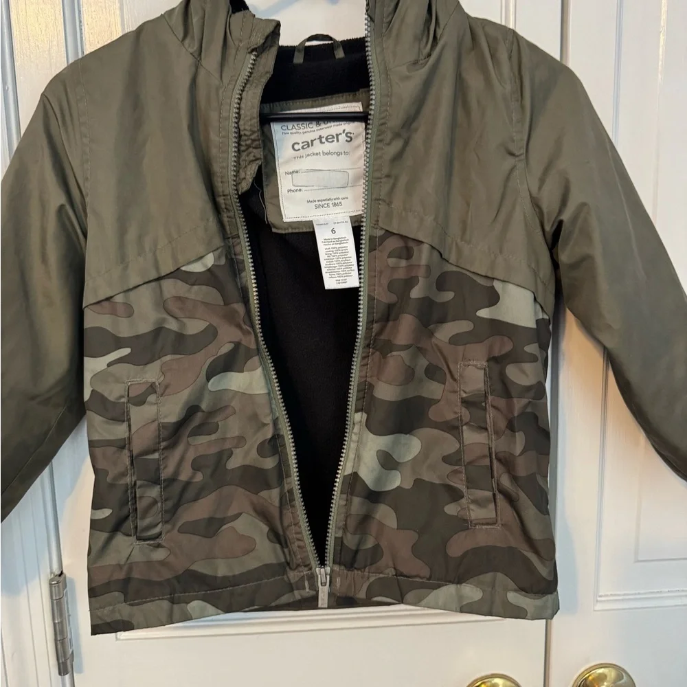 Carter's Kids Camo Jacket - Green and Brown. Adorable! Lined. Like New.Sz 6